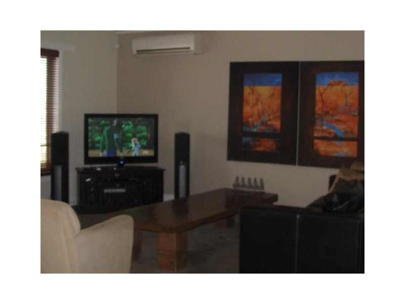 13 Olivia court, Gisborne VIC 3437