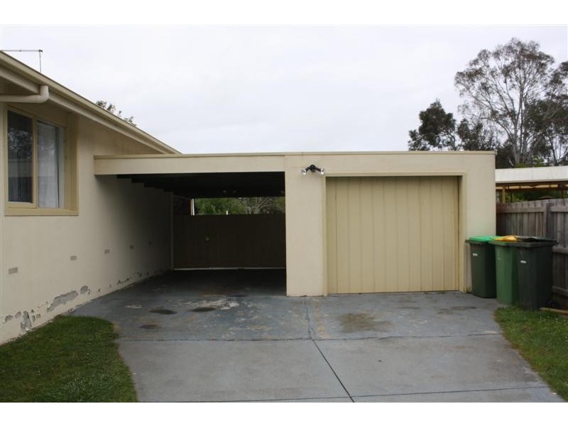 5 Carroll Court, Gisborne VIC 3437