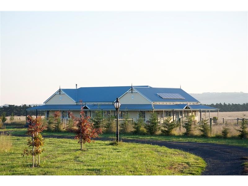 568 DOOLINS ROAD, Darraweit Guim VIC 3756