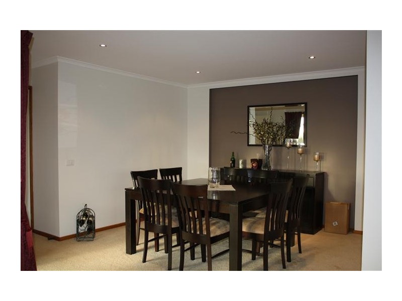 12 DeGraves court, Kyneton VIC 3444