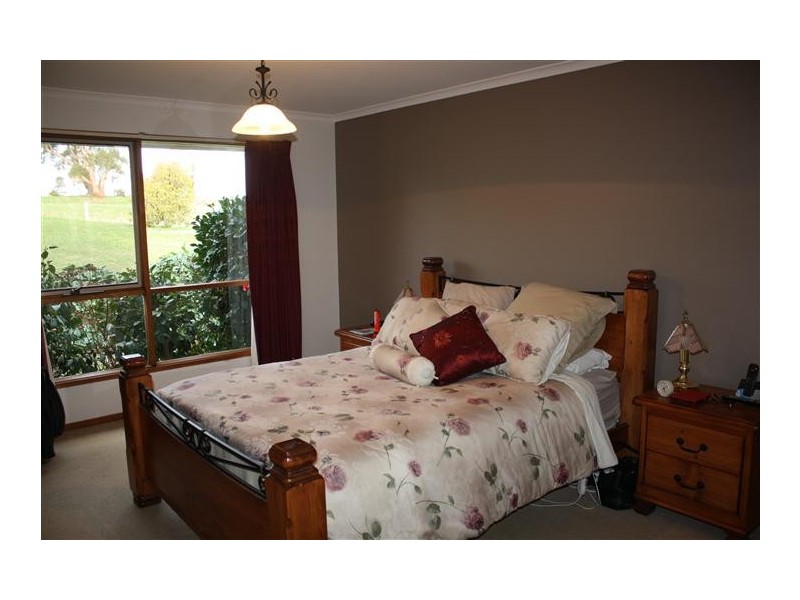 12 DeGraves court, Kyneton VIC 3444