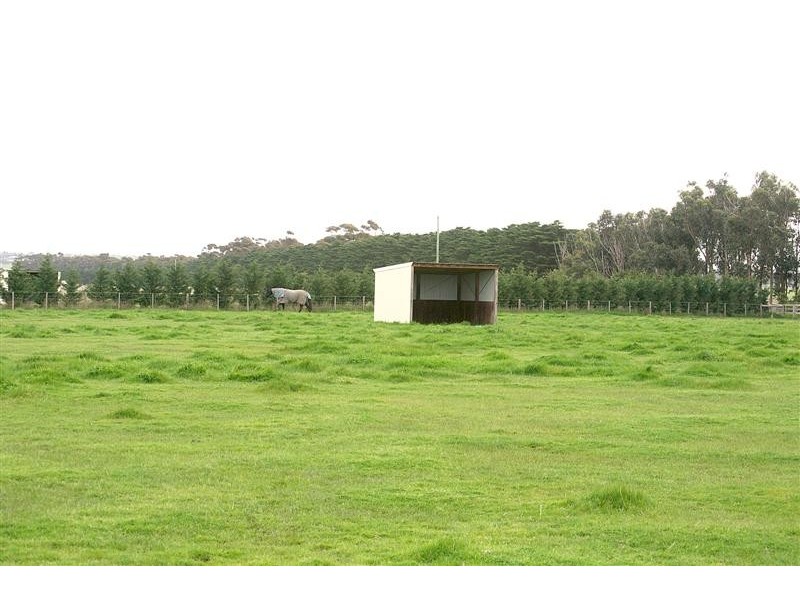 568 DOOLINS RD, Bolinda VIC 3432