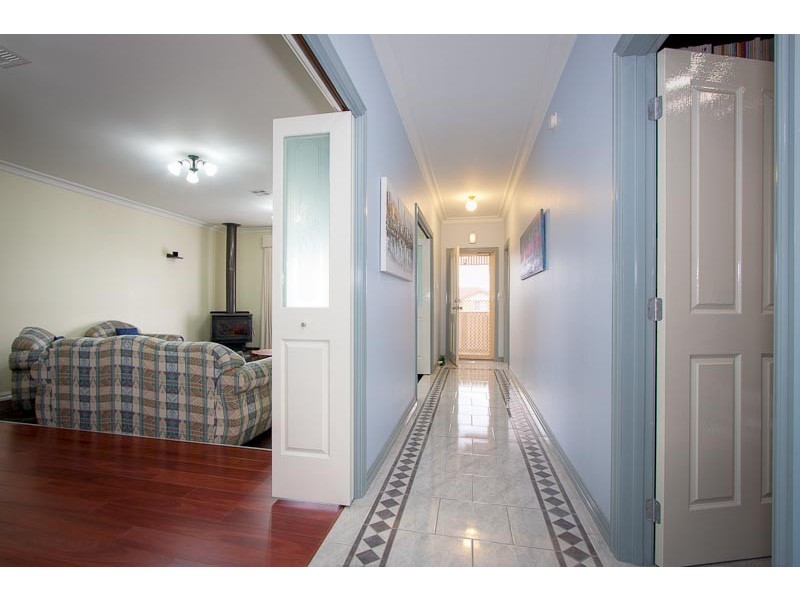 8 Jacksons Creek Way, Gisborne VIC 3437