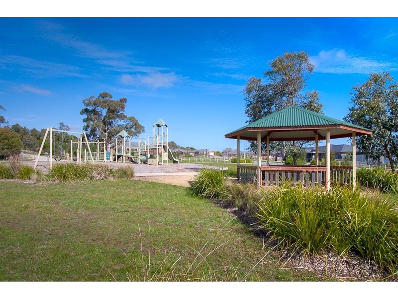 3 Thomas Place, Gisborne VIC 3437