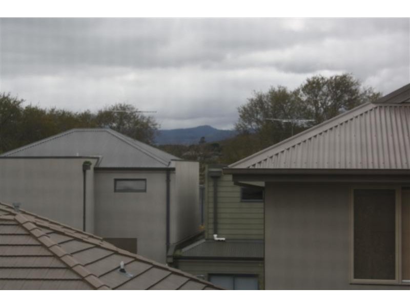Unit 2-11 Rodney Street, Gisborne VIC 3437