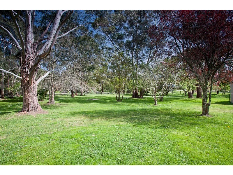 5 Hill Street, Macedon VIC 3440