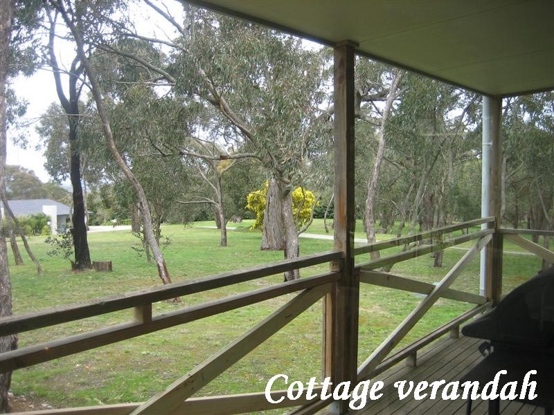 121 Benson Rd, Gisborne VIC 3437