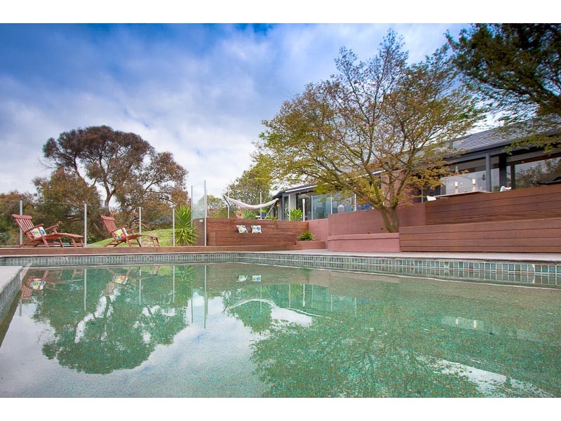 121 BENSON ROAD, Gisborne South VIC 3437