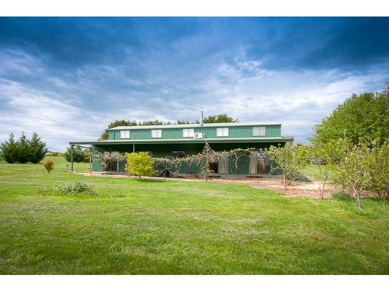 682 Melton Road, Gisborne VIC 3437
