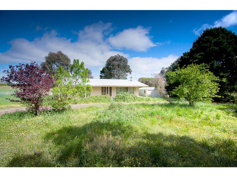 135 Pierce Road, New Gisborne VIC 3438