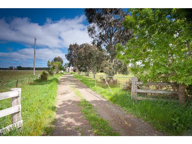 135 Pierce Road, New Gisborne VIC 3438