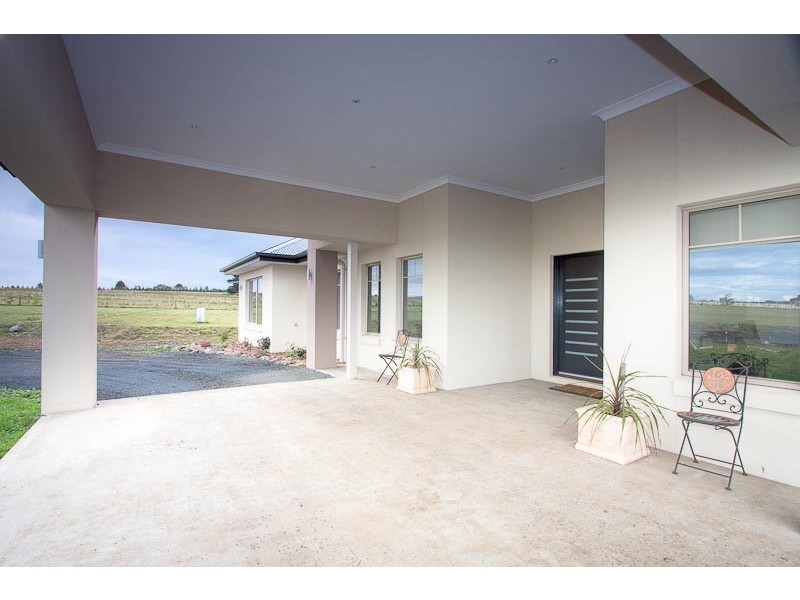 131 MURRAY RD, Gisborne VIC 3437