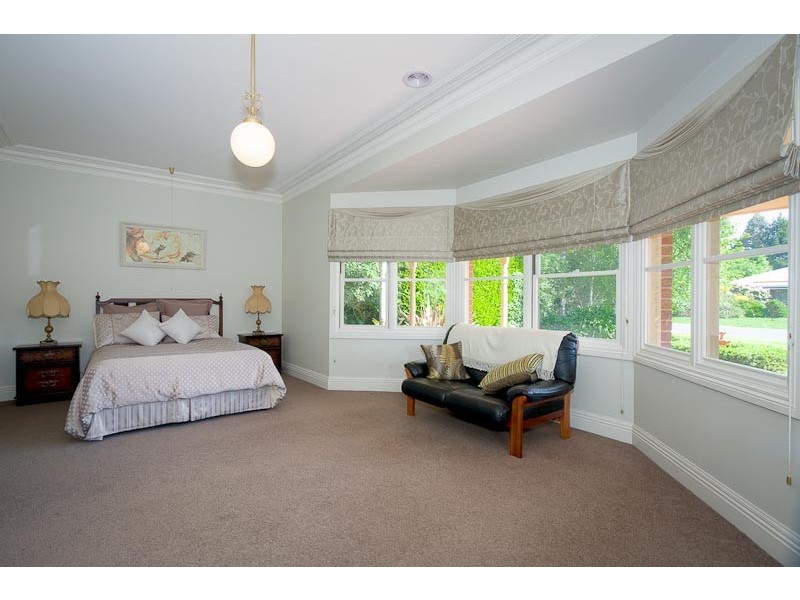 15 Skyline Drive, Gisborne VIC 3437