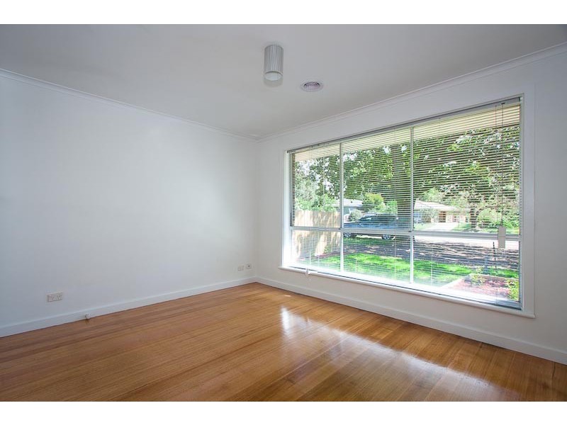 Unit 1/55 Stephen Street, Gisborne VIC 3437