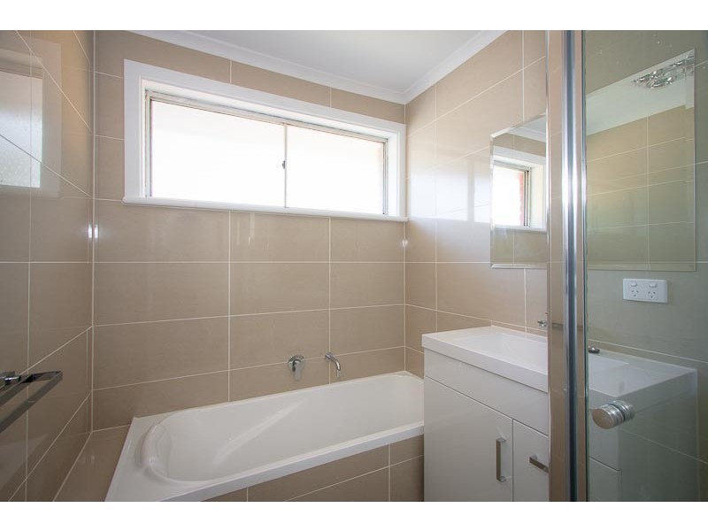 Unit 1/55 Stephen Street, Gisborne VIC 3437