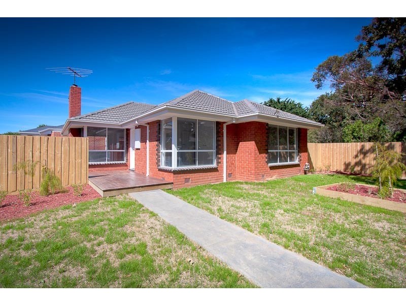 Unit 1/55 Stephen Street, Gisborne VIC 3437