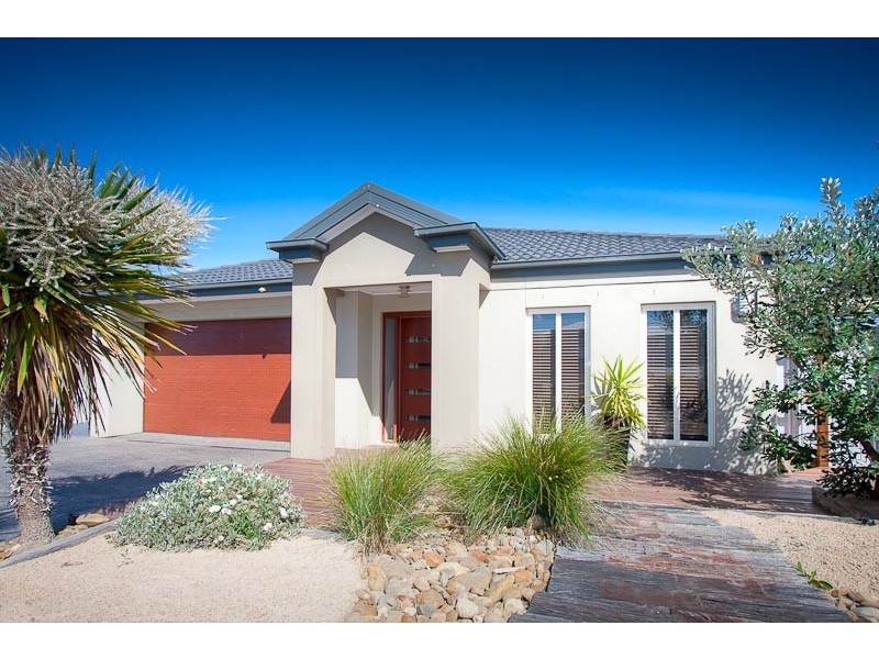 67 The Boulevard, Gisborne VIC 3437