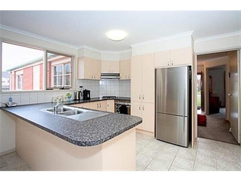 7 Sunnypark Close, Gisborne VIC 3437