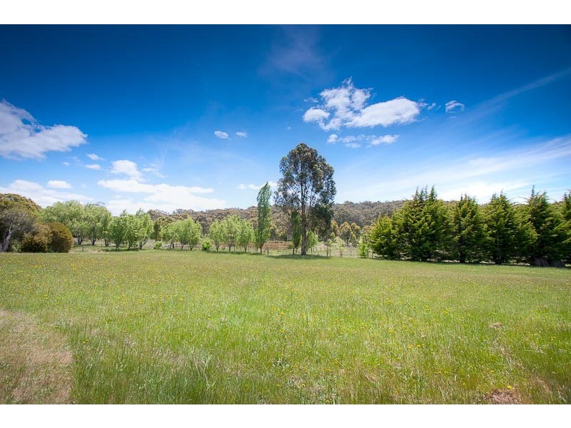 936 Bacchus Marsh Rd, Bullengarook VIC 3437