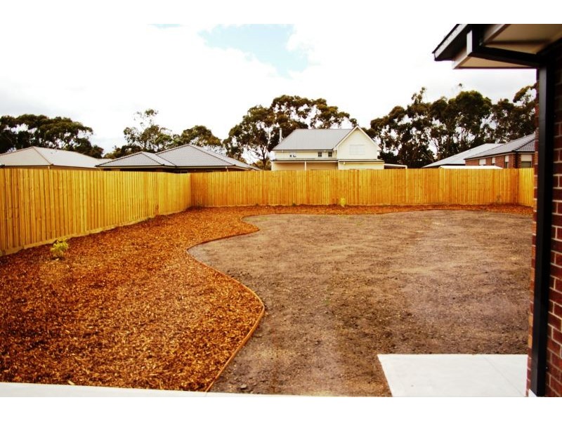 4 Tree change Way, Woodend VIC 3442