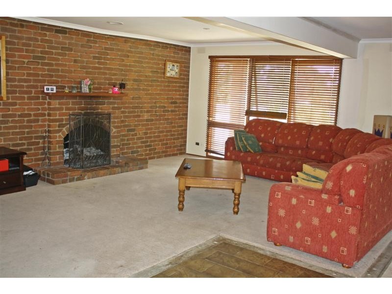 30 Melvins Road, Riddells Creek VIC 3431