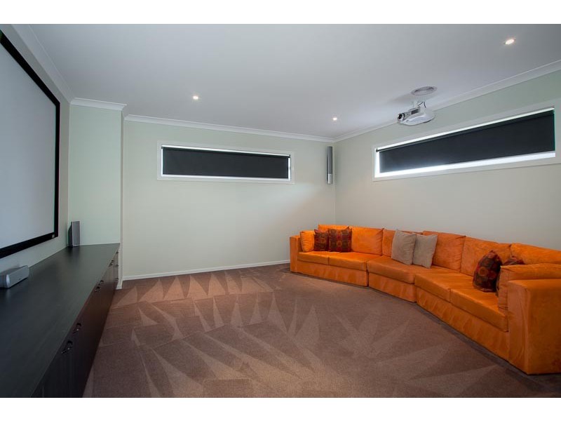 2 Pontvale Close, Gisborne VIC 3437