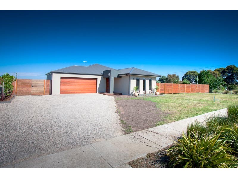2 Pontvale Close, Gisborne VIC 3437