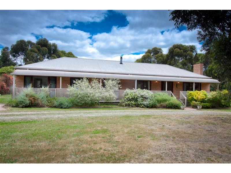 208 COUANGALT ROAD, Gisborne South VIC 3437
