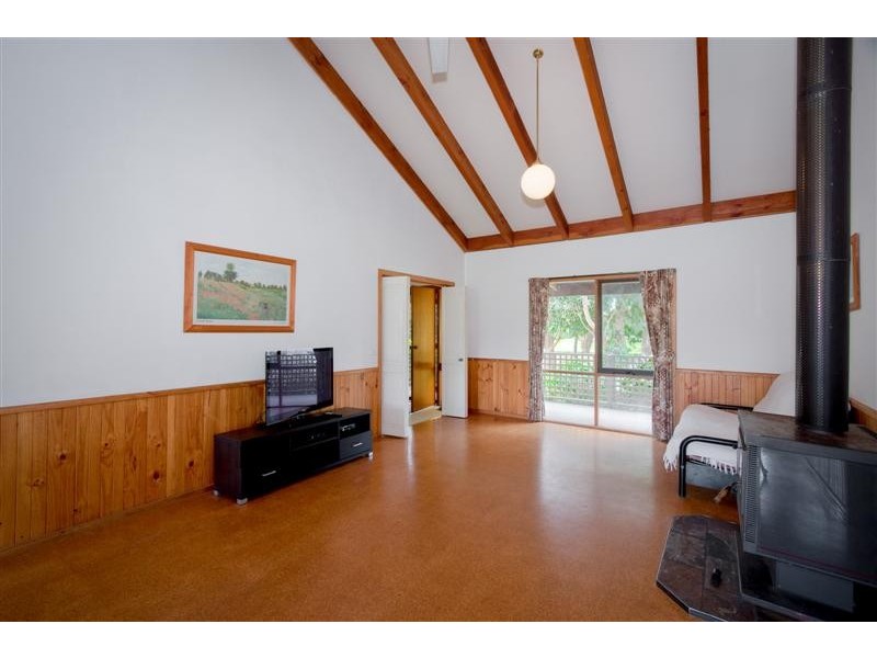 208 COUANGALT ROAD, Gisborne South VIC 3437