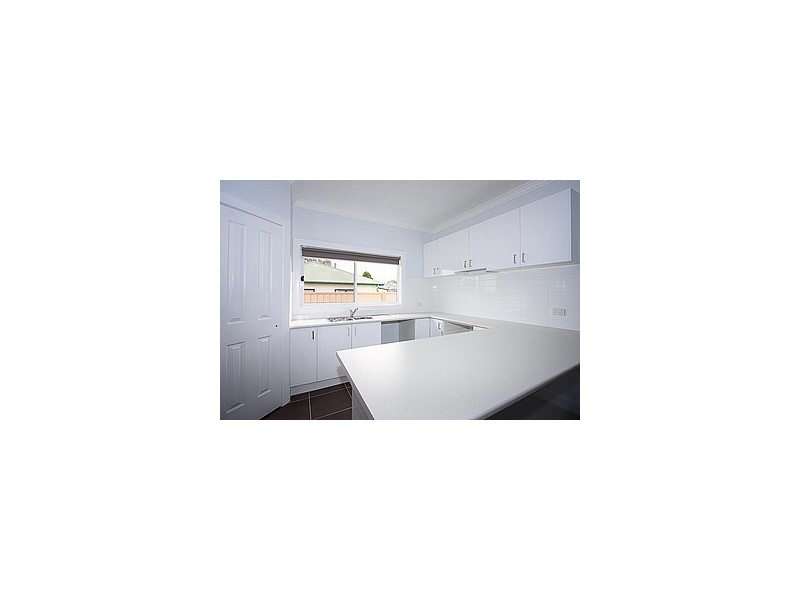 18 Howey st, Gisborne VIC 3437