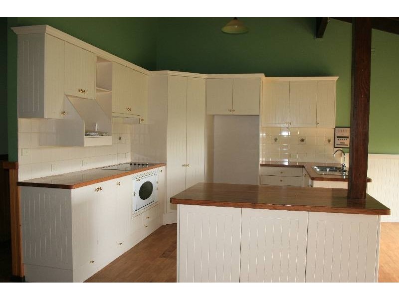 628 Burke and Wills Track, Lancefield VIC 3435