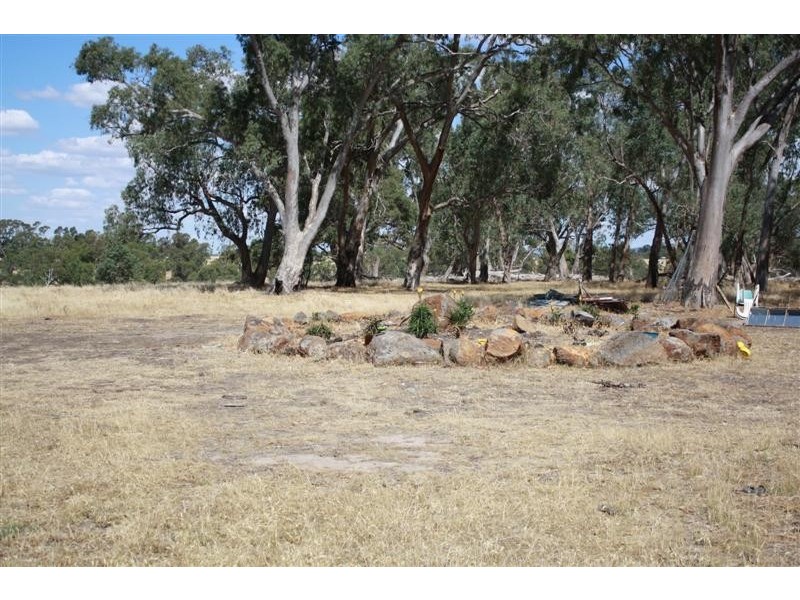 200 CAMPBELLS RD, Redesdale VIC 3444