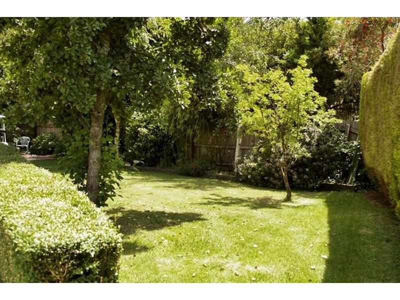 6 Arnold Court, Woodend VIC 3442