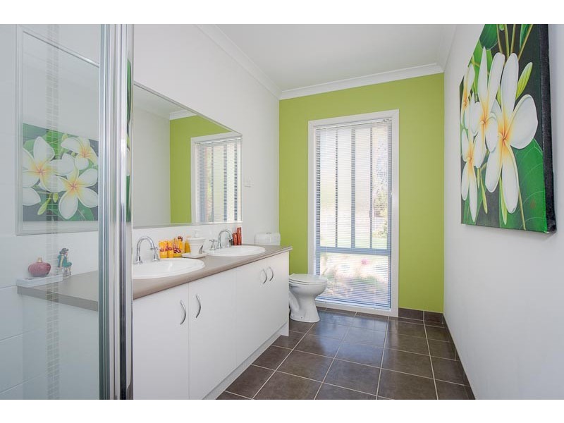 141 Aitken Street, Gisborne VIC 3437