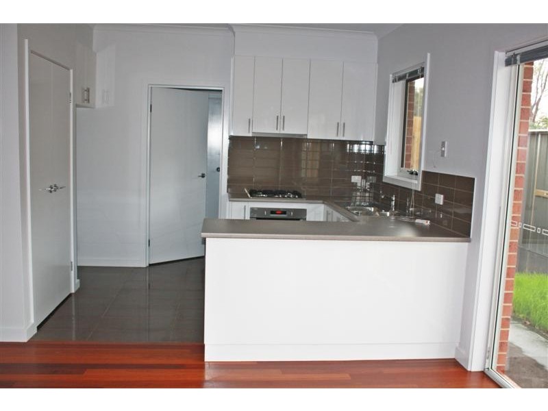 Unit 2/55 Stephen Street, Gisborne VIC 3437