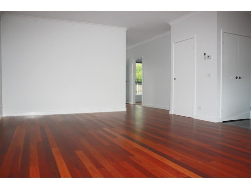 Unit 2/55 Stephen Street, Gisborne VIC 3437