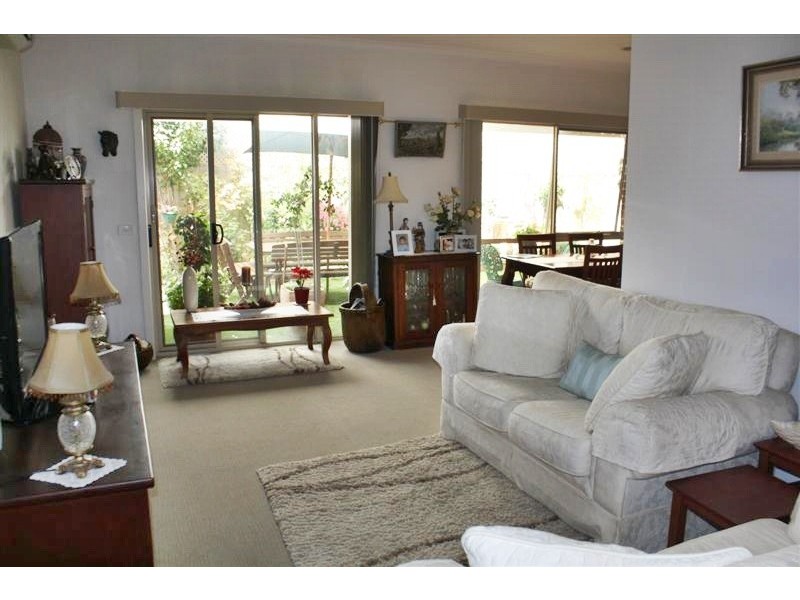 Unit 10/14-16 Rodney Street, Gisborne VIC 3437