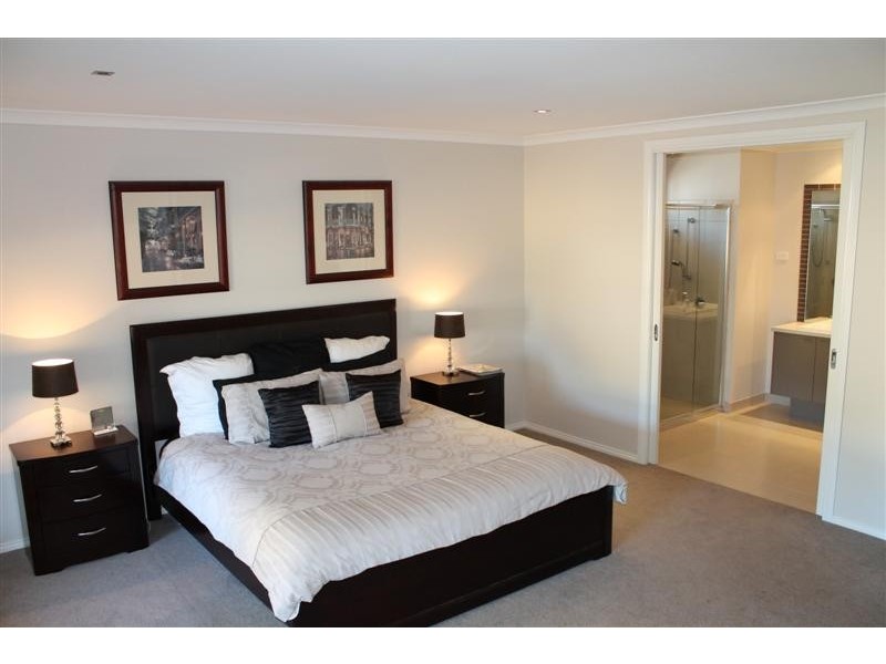 17 Pearce Court, Gisborne VIC 3437