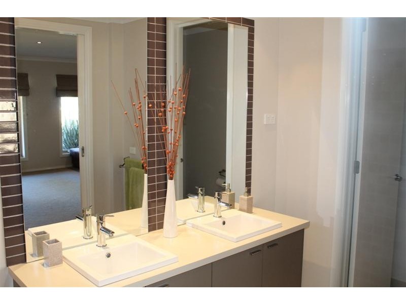 17 Pearce Court, Gisborne VIC 3437