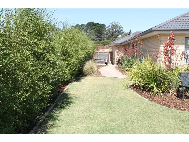 17 Pearce Court, Gisborne VIC 3437