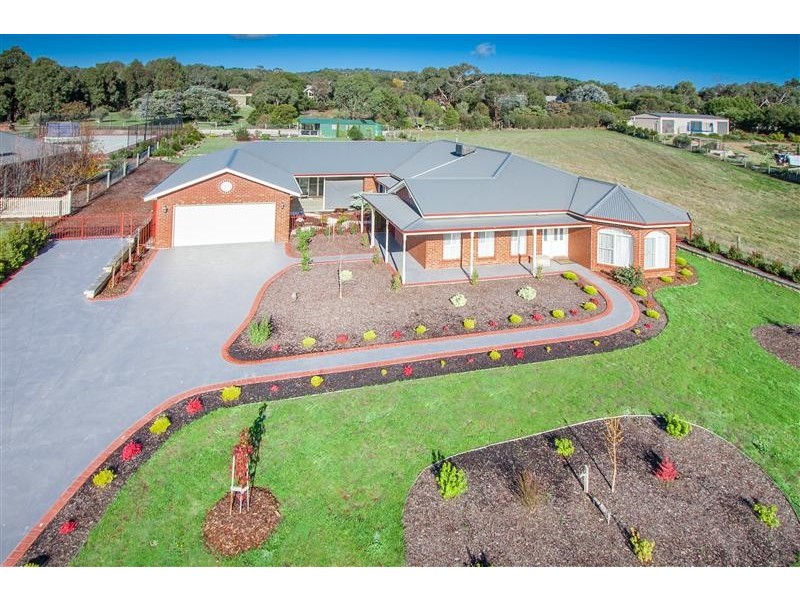 5-6 Freeman Court, Gisborne VIC 3437