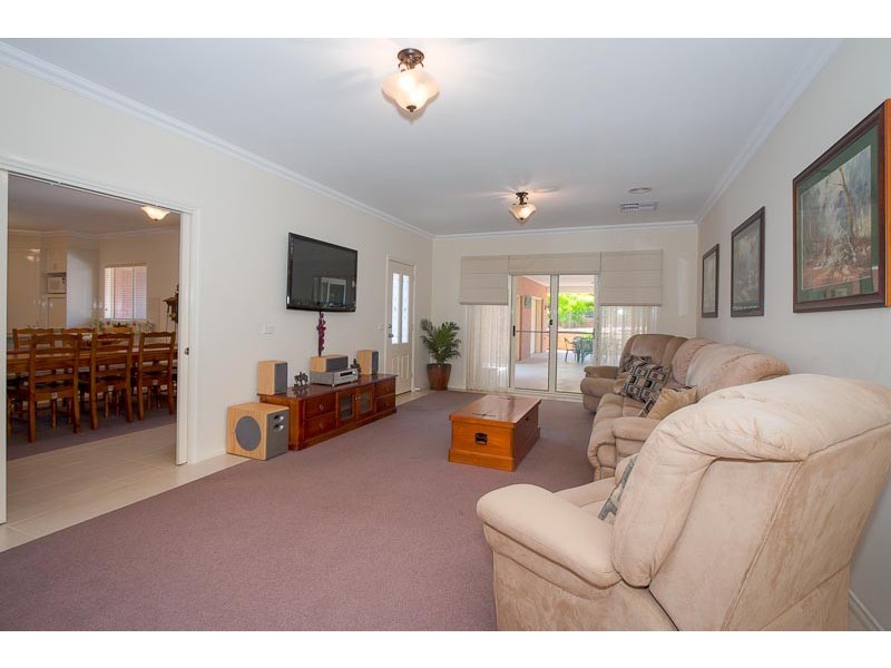 5-6 Freeman Court, Gisborne VIC 3437