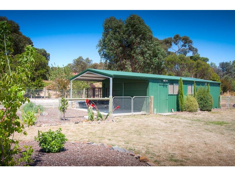 5-6 Freeman Court, Gisborne VIC 3437
