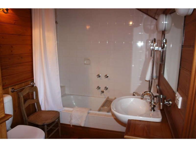 640 Mount Macedon Road, Mount Macedon VIC 3441