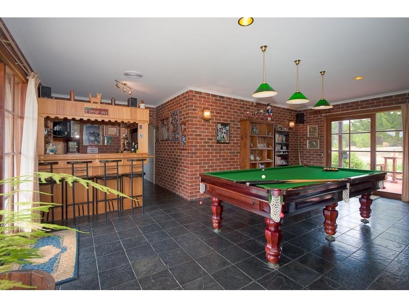 16 Short Rd, Gisborne VIC 3437