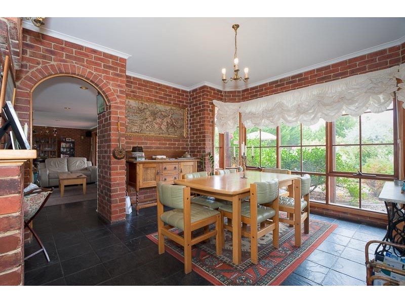 16 SHORT ROAD, Gisborne South VIC 3437