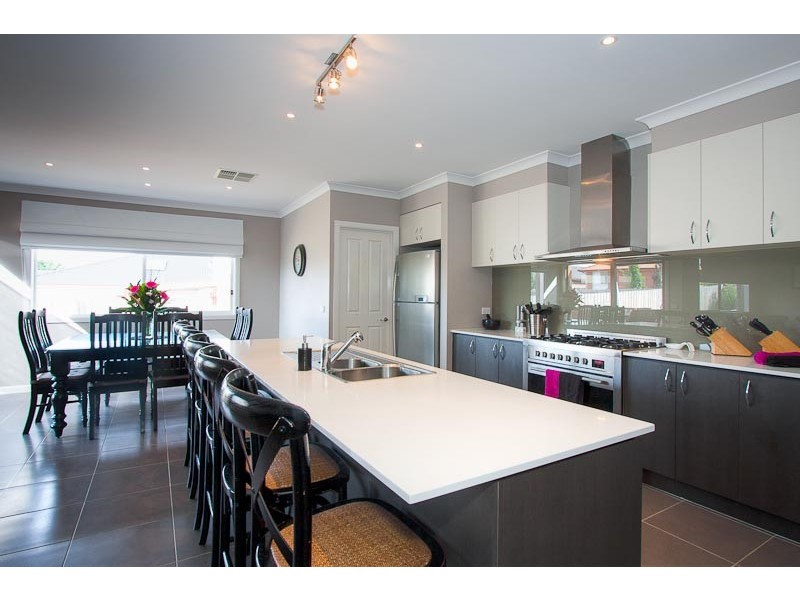 64 The Boulevard, Gisborne VIC 3437