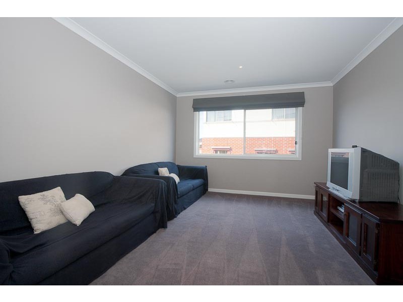 64 The Boulevard, Gisborne VIC 3437