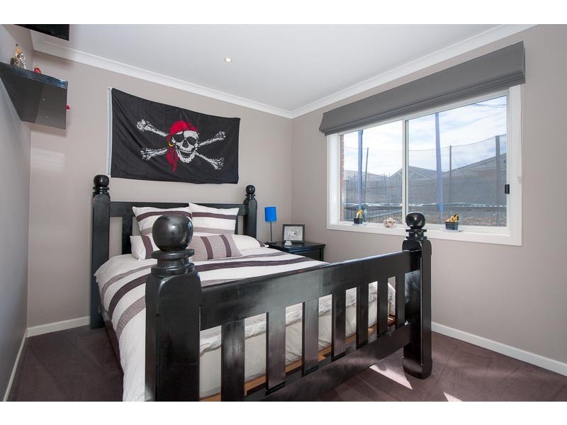64 The Boulevard, Gisborne VIC 3437