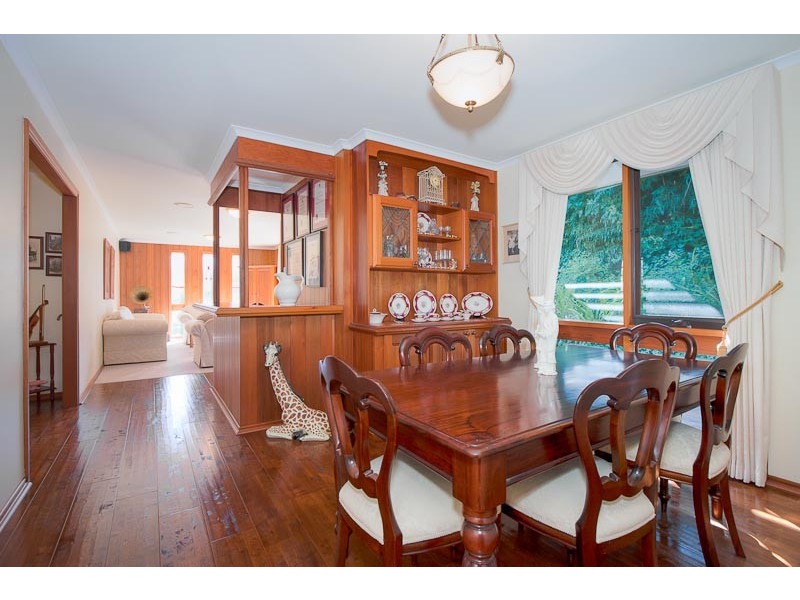 11 The Boulevard, Gisborne VIC 3437